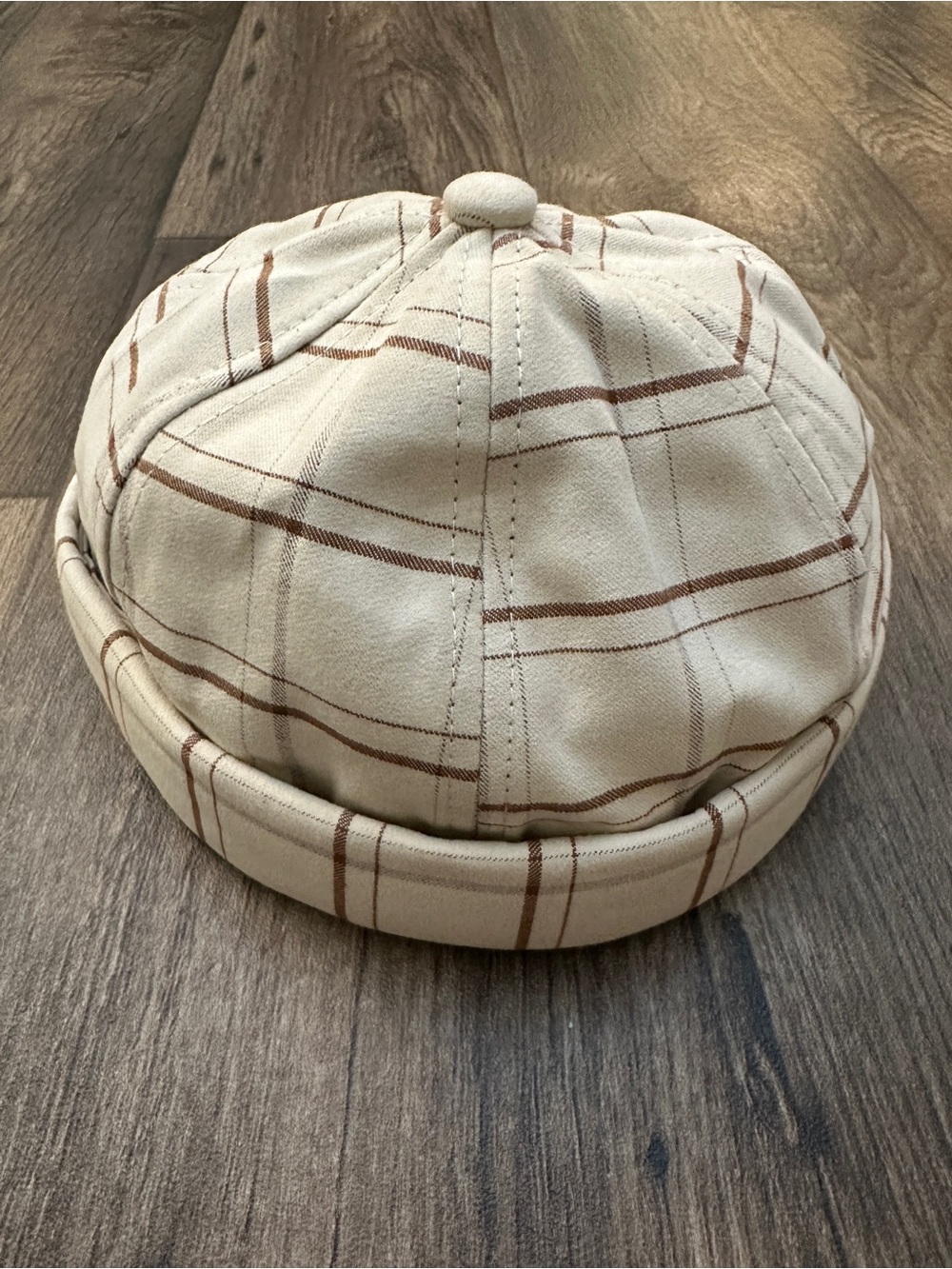 Docker Hat Sutsu English Check Pattern  Beige Brown